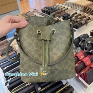 NWT Coach Rowan Bucket Bag In Signature Canvas CBH07 Gold/Olive